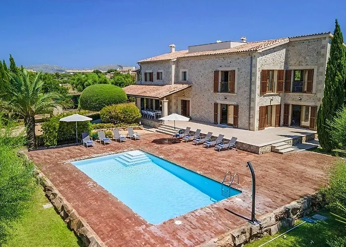Atemberaubende Villa Mit Pool Und Panoramablick In Unmittelbarer Naehe Von Alcudia Und Dem Meer